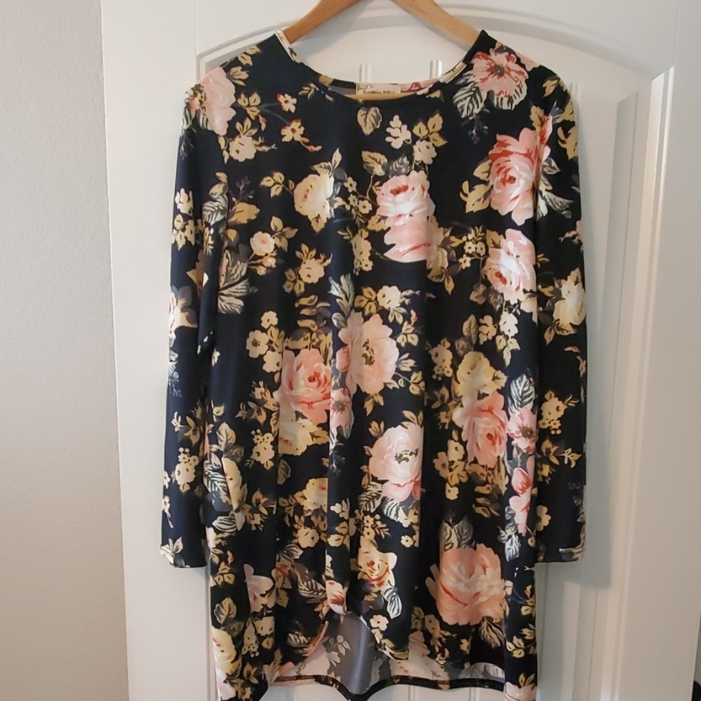 Southern Stitch Top